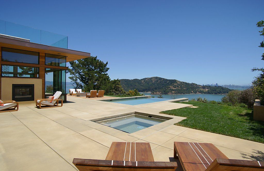 Cali Style: Studio Becker Millwork in Tiburon Home